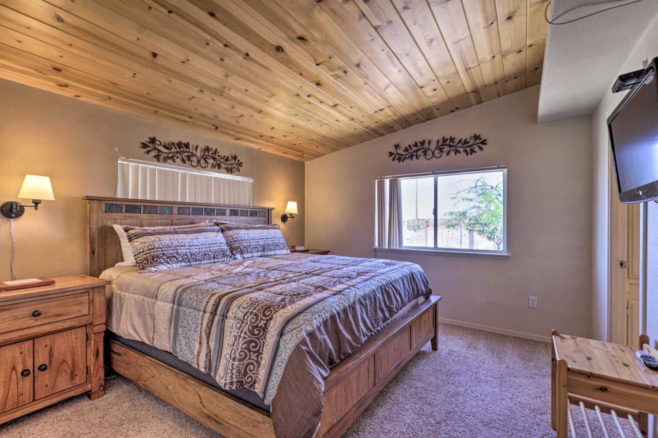Rustic Bullhead City Retreat With Porch And Views Esterno foto