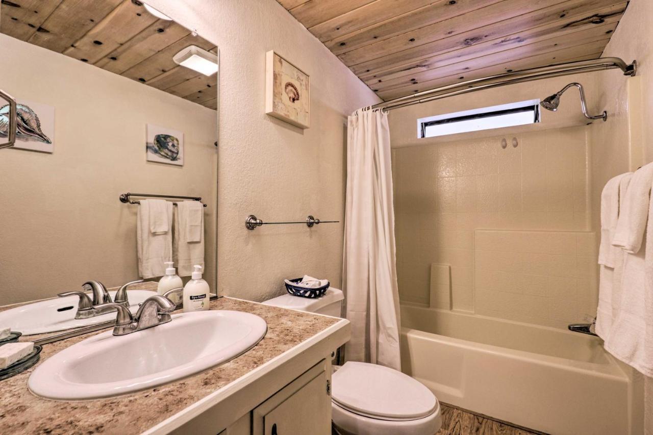 Rustic Bullhead City Retreat With Porch And Views Esterno foto