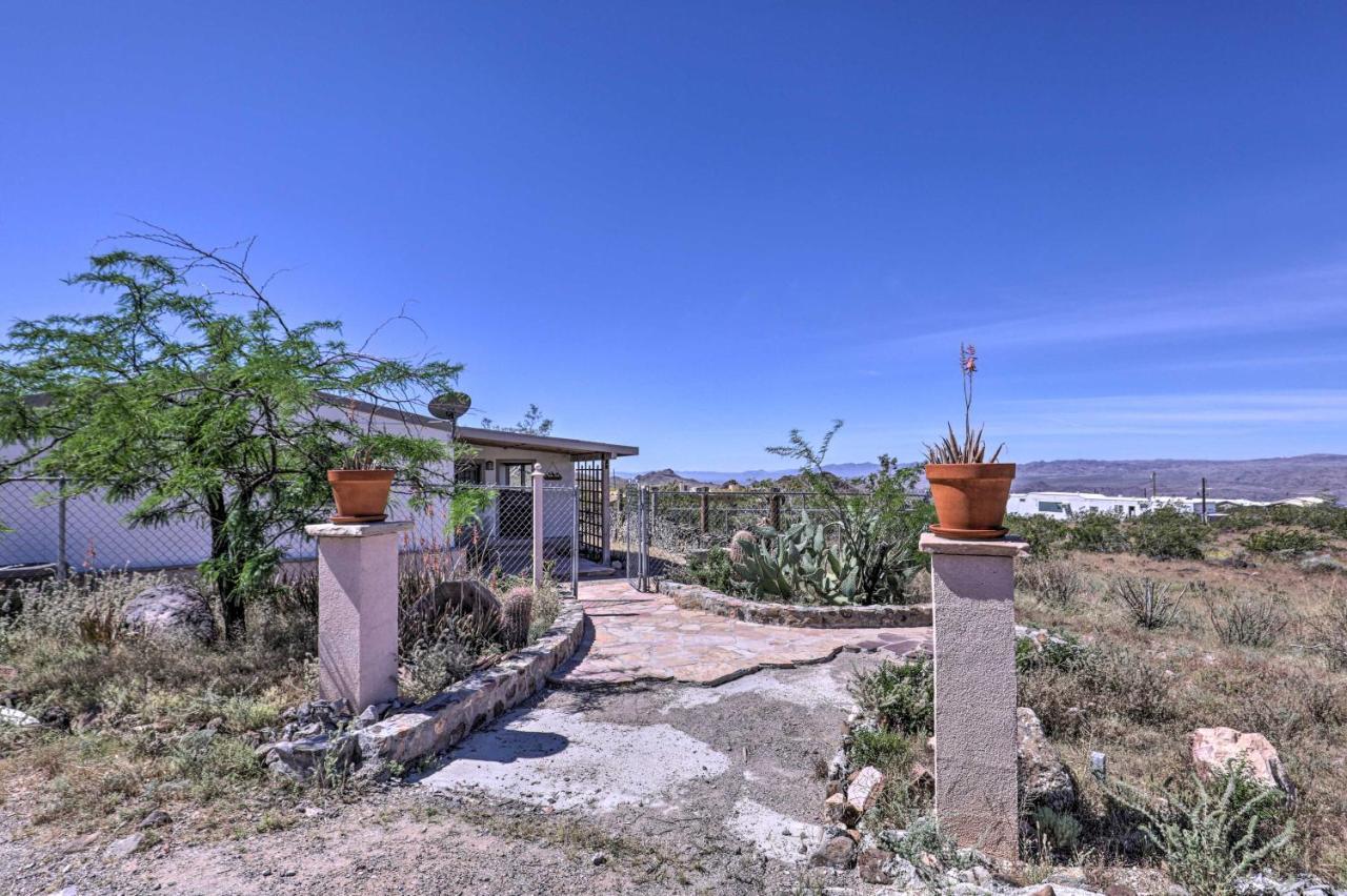 Rustic Bullhead City Retreat With Porch And Views Esterno foto