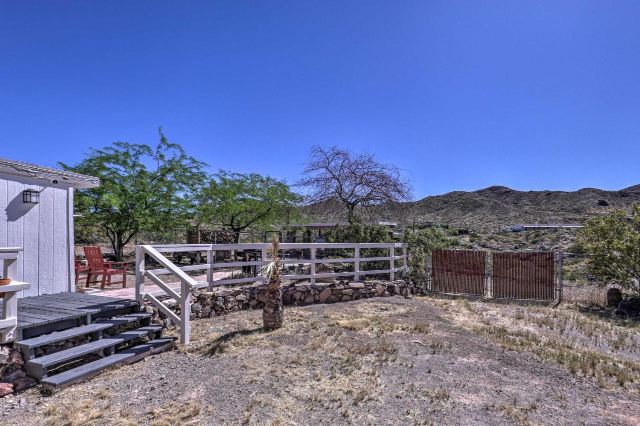 Rustic Bullhead City Retreat With Porch And Views Esterno foto